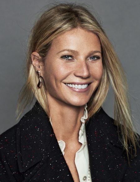 Gwyneth Paltrow stars in ELLE Spain's January 2017 issue