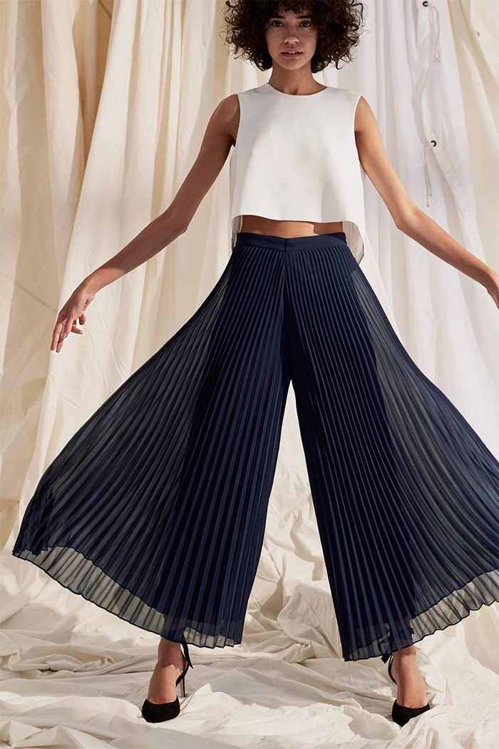 Club Monaco Midian Top, Jessyn Pleated Pant and Shobana Pump