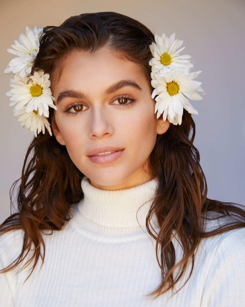 Model Kaia Gerber behind-the-scenes at Marc Jacobs Daisy Love fragrance shoot. Photo: Marc Jacobs