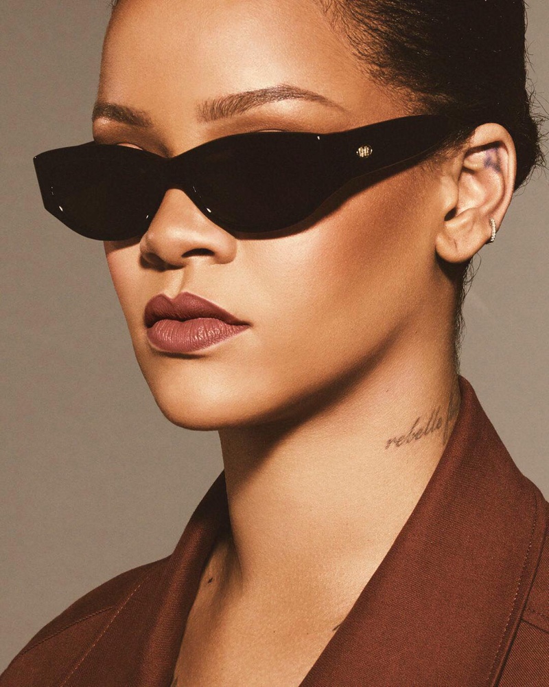 Fenty Beauty Stunna Lip Paint in Uncuffed worn by Rihanna