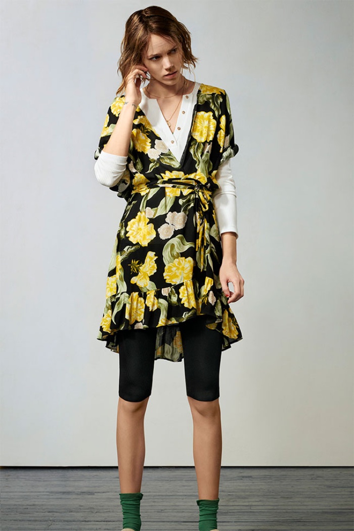 Zara Floral Print Dress, Ribbed T-Shirt with Buttons and Cropped Leggings