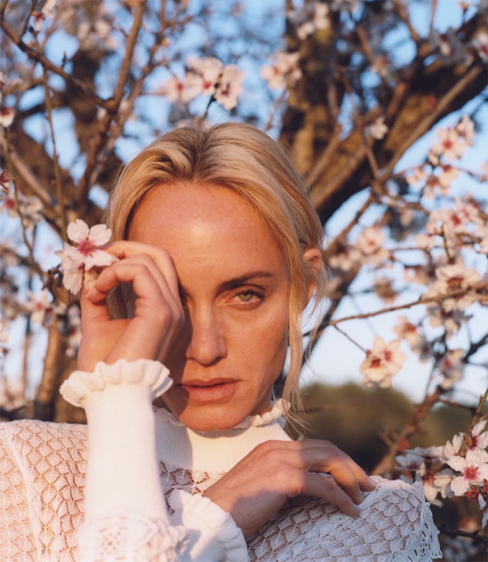 Amber Valletta stars in Zara Chasing the Light spring-summer 2019 lookbook