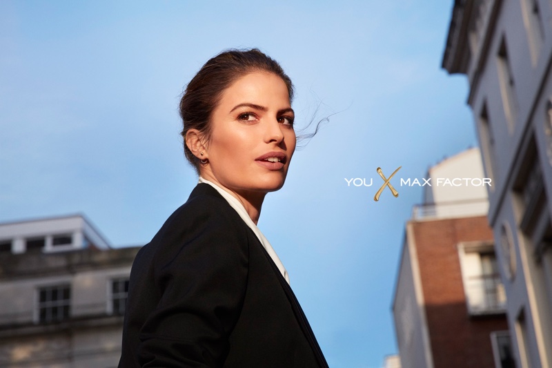 Cameron Russell appears in Max Factor advertising campaign