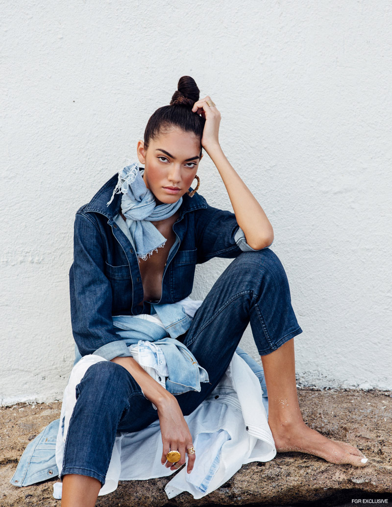 Boiler Suit Cynthia Rowley, Vintage Denim Shirts, Jewelry stylist’s own. Photo: IJfke Ridgley