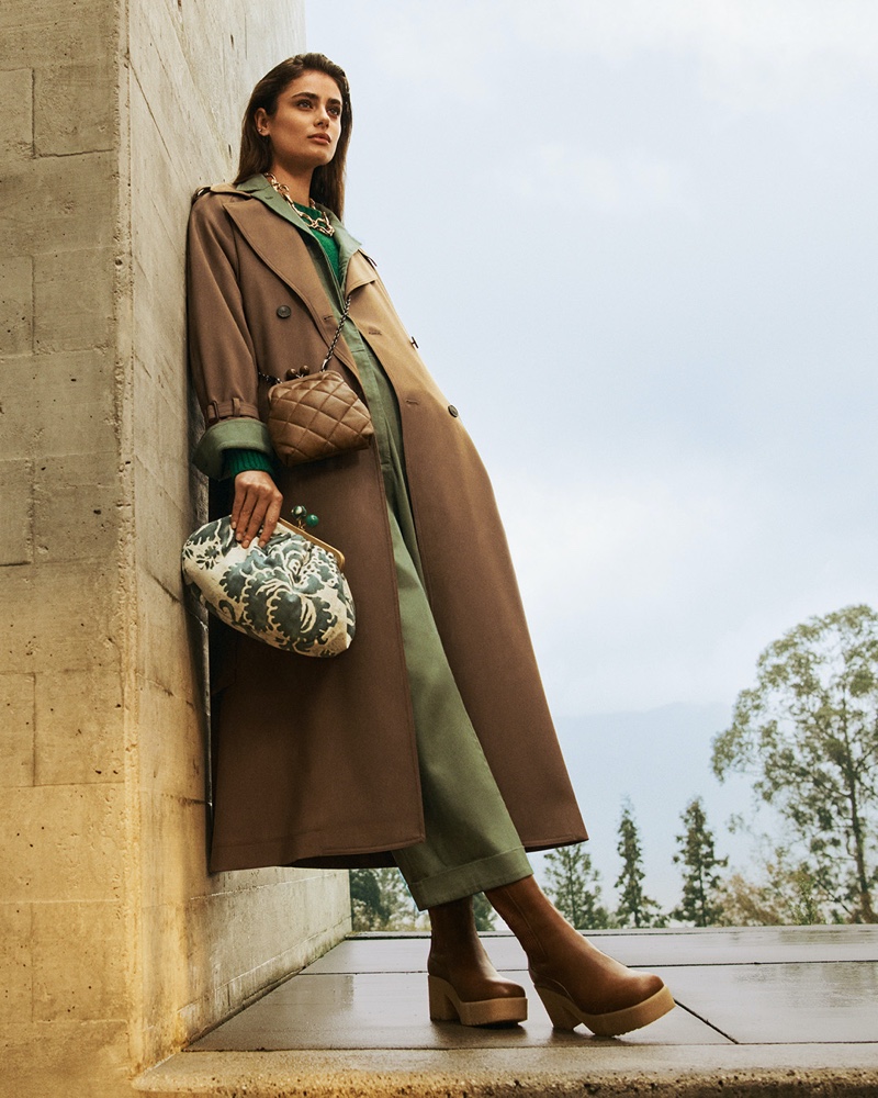 Weekend Max Mara Fall 2022 Trench Coat