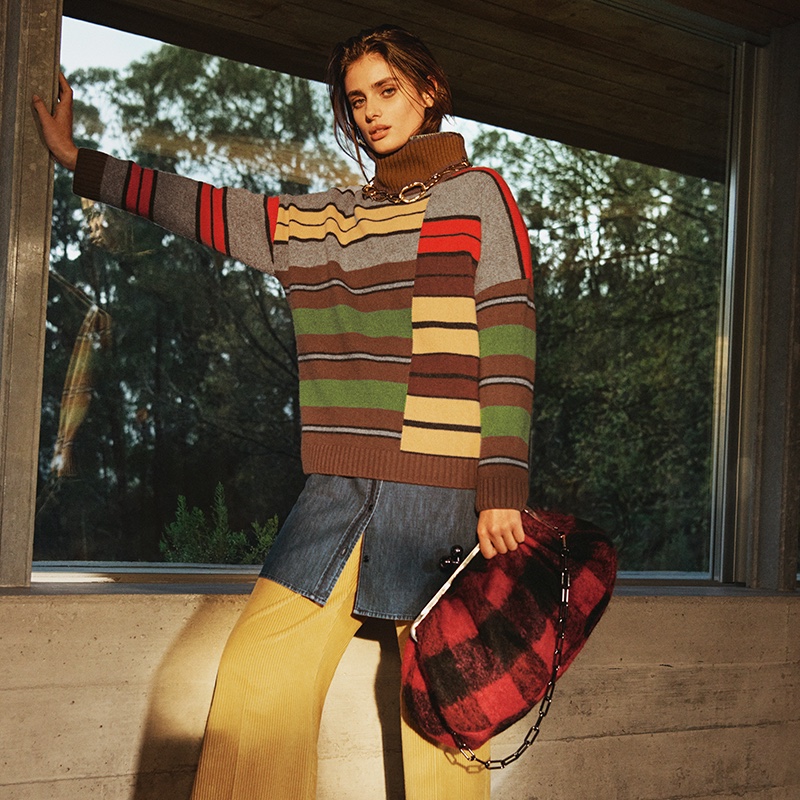 Weekend Max Mara Fall 2022 Campaign