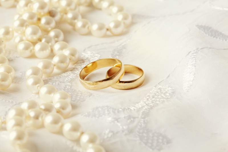 Gold Wedding Rings Pearls