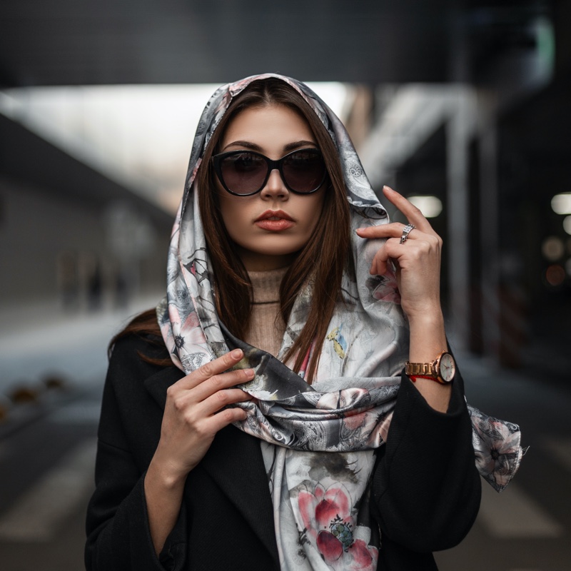 Silk Scarf Woman